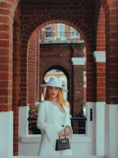 Annette escort in Moscow