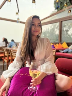 Antonia escort in Moscow