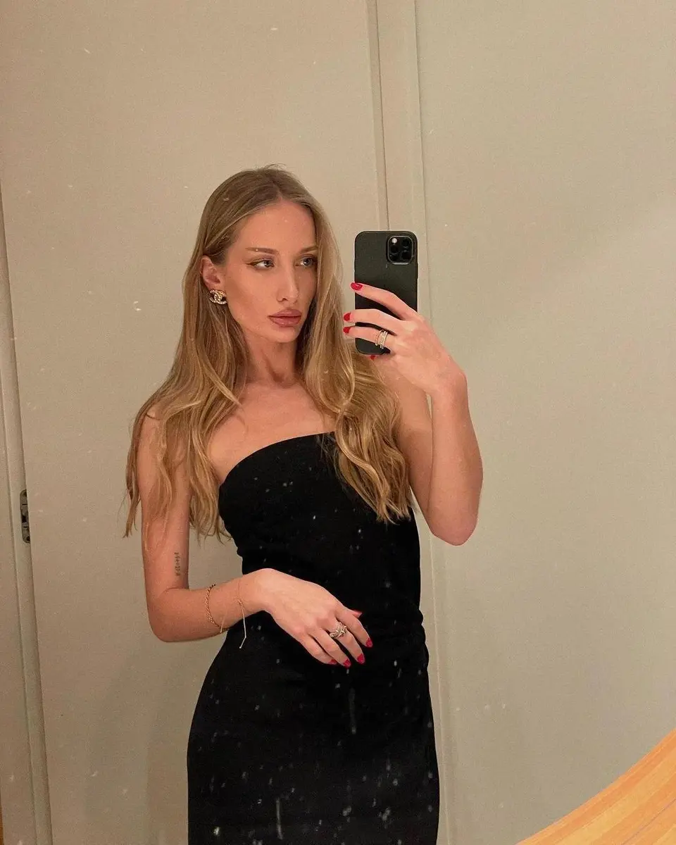 April escort in Moscow