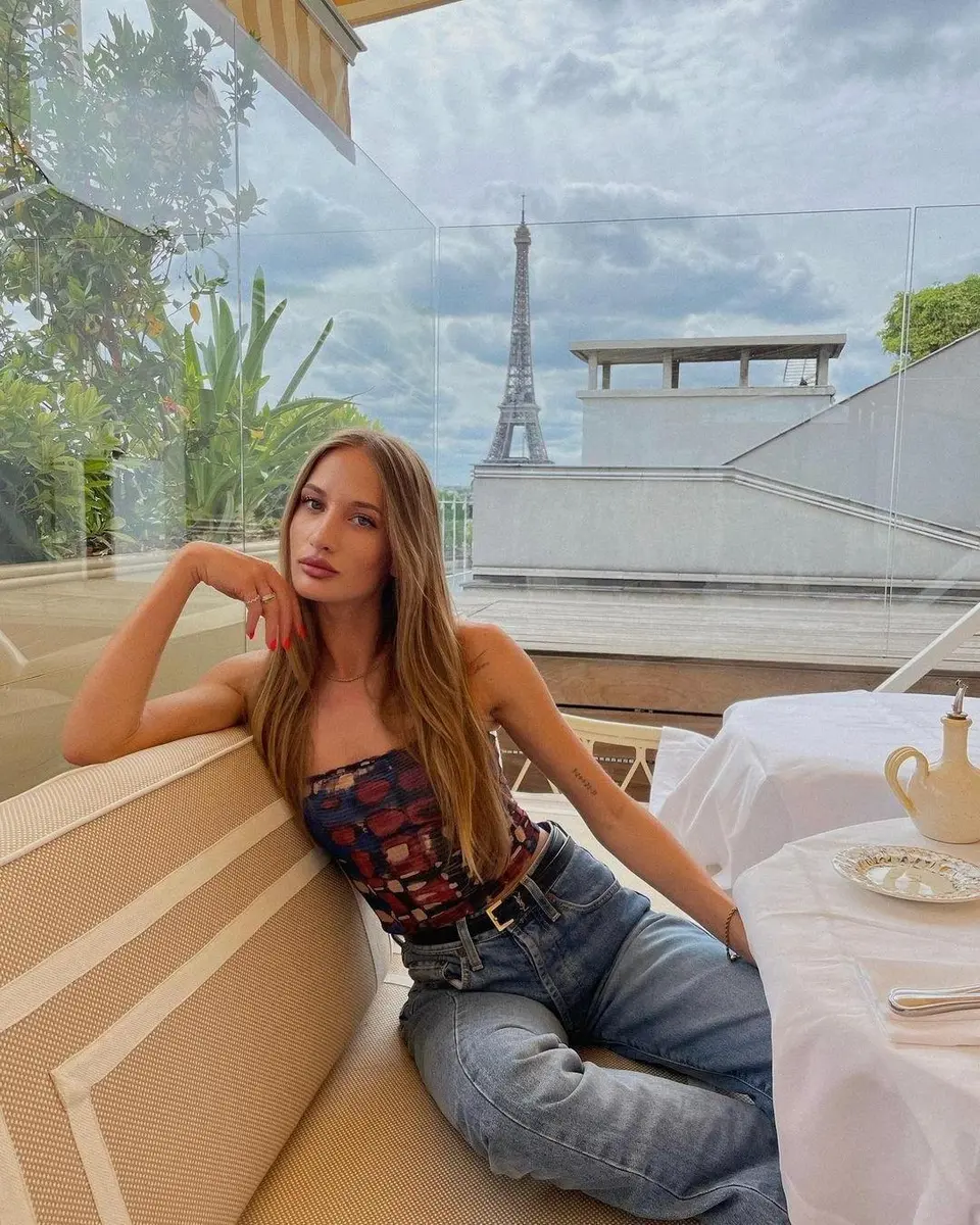 April escort in Moscow