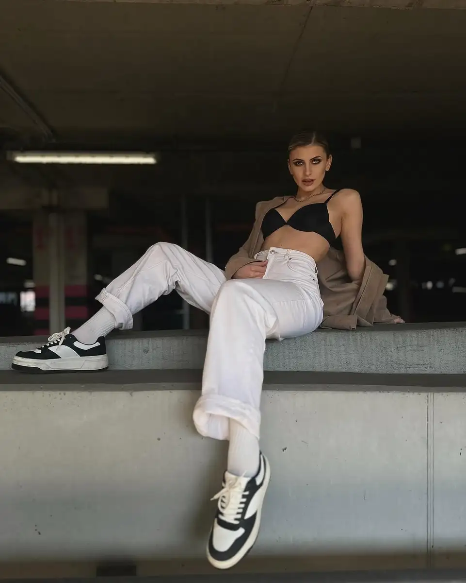 Arabella escort in Moscow