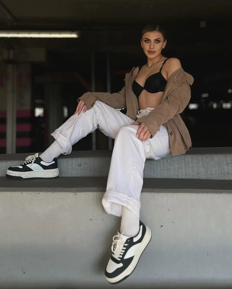 Arabella escort in Moscow