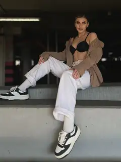 Arabella escort in Moscow