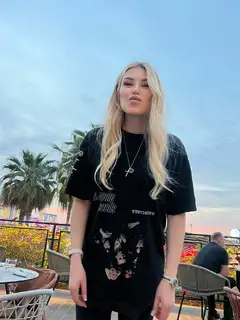 Camilla escort in Moscow