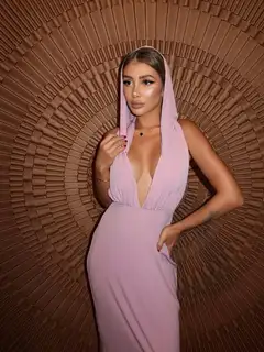 Cecilia escort in Moscow