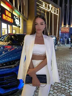 Cora escort in Moscow