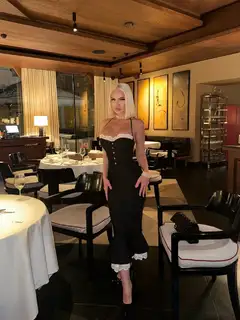 Eleanor escort in Dubai