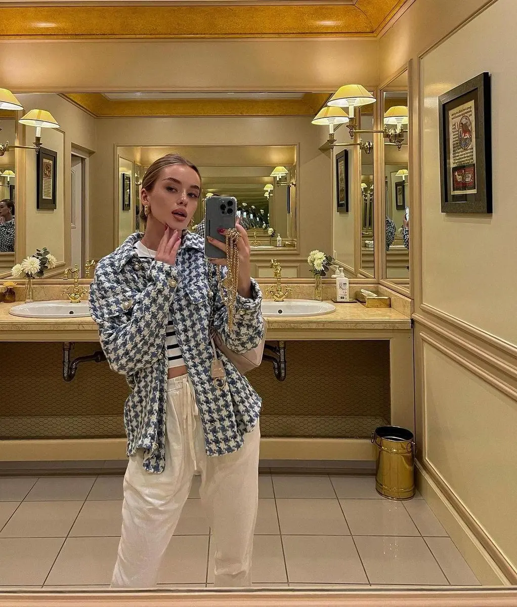 Emily escort in Moscow