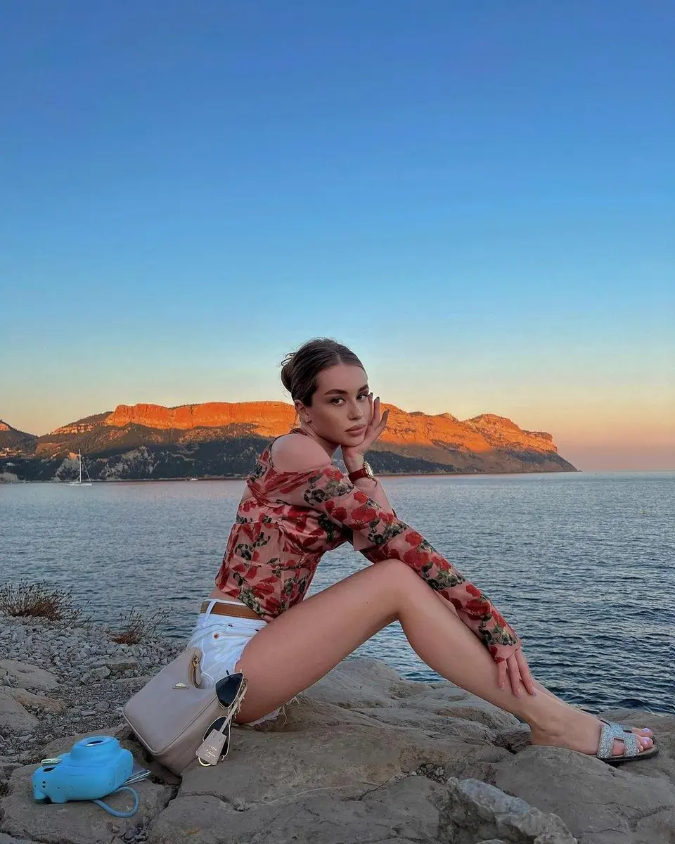 Emily escort in Moscow