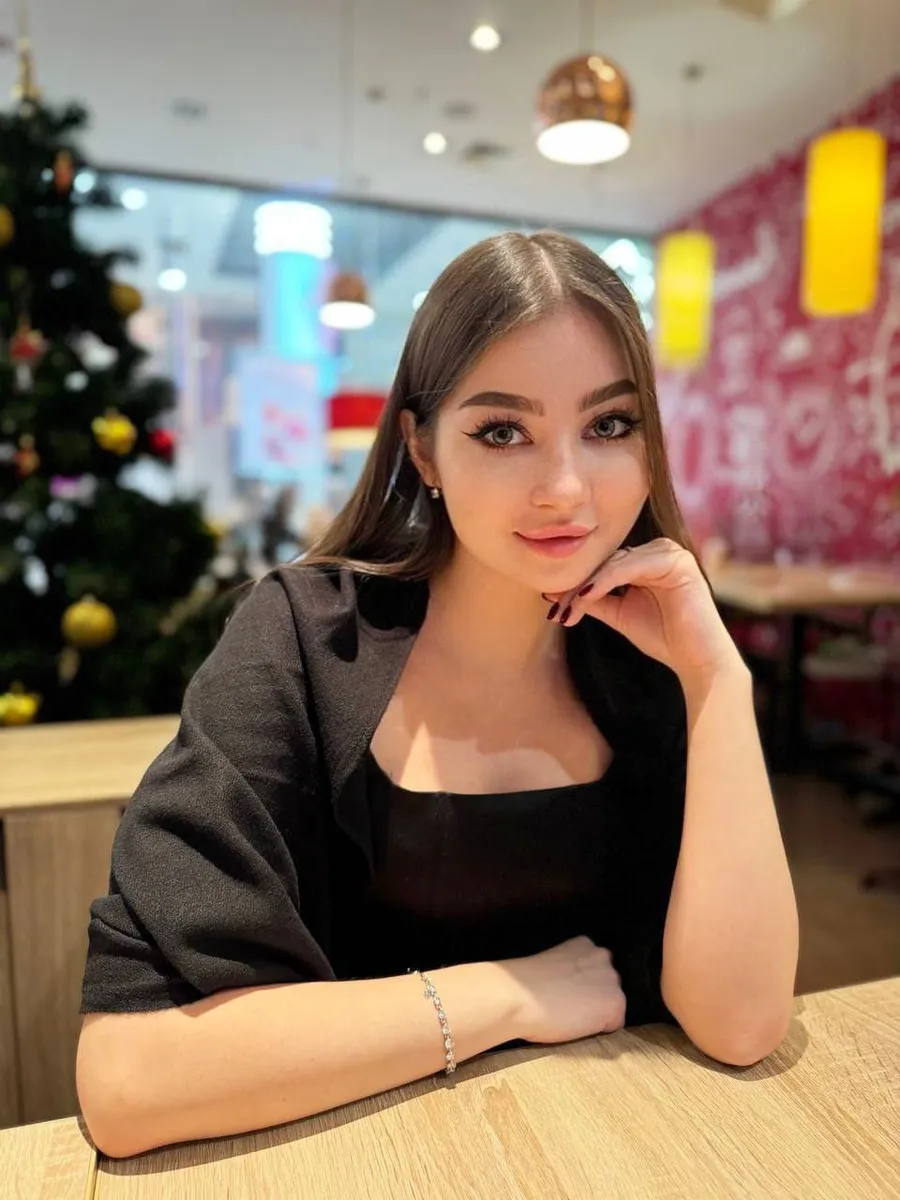 Faye escort in Moscow