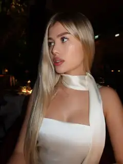 Felicity escort in Moscow