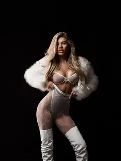 Felicity escort in Moscow