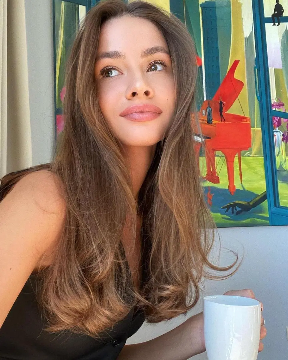 Flora escort in Moscow