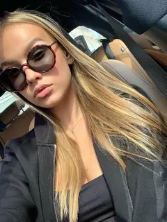 Francesca escort in Moscow