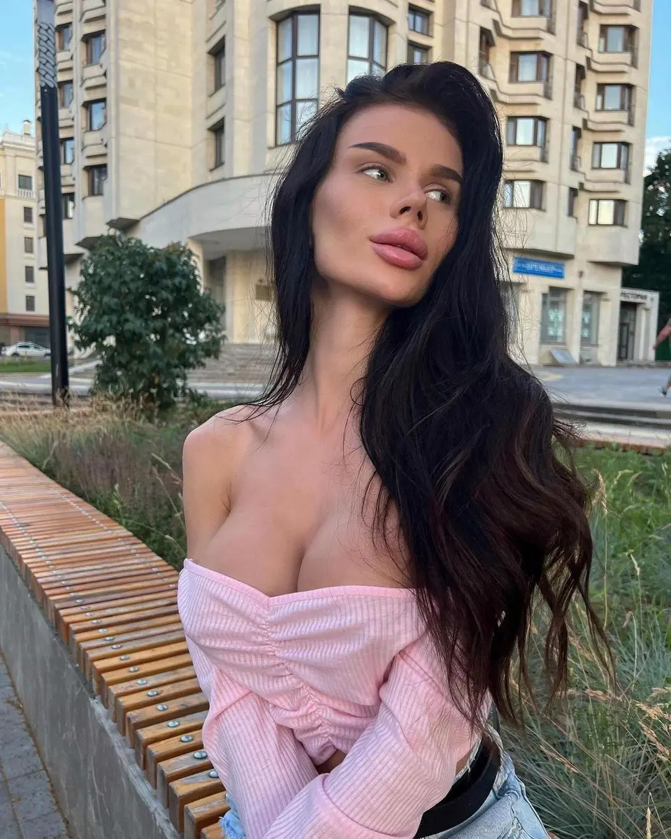 Grace escort in Moscow
