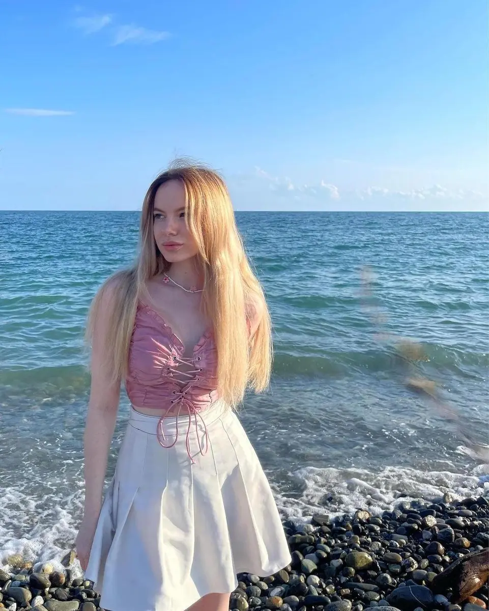 Hadley escort in Moscow