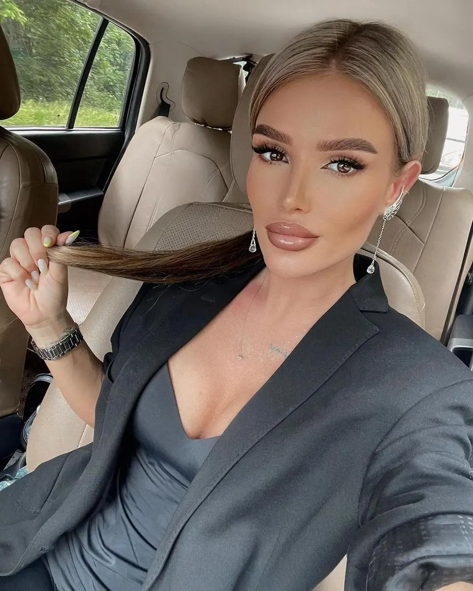 Heidi escort in Moscow