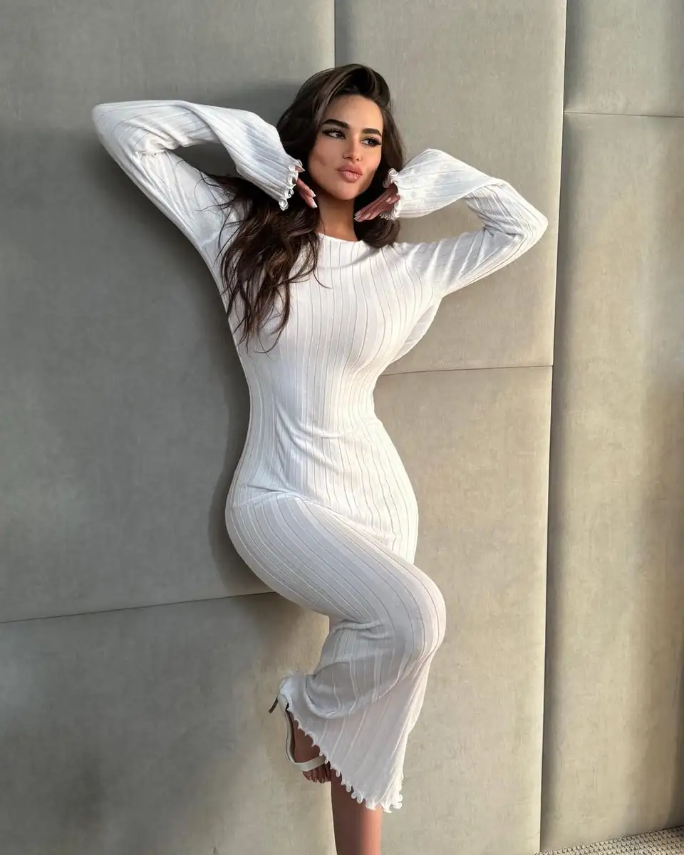 Helena escort in Moscow