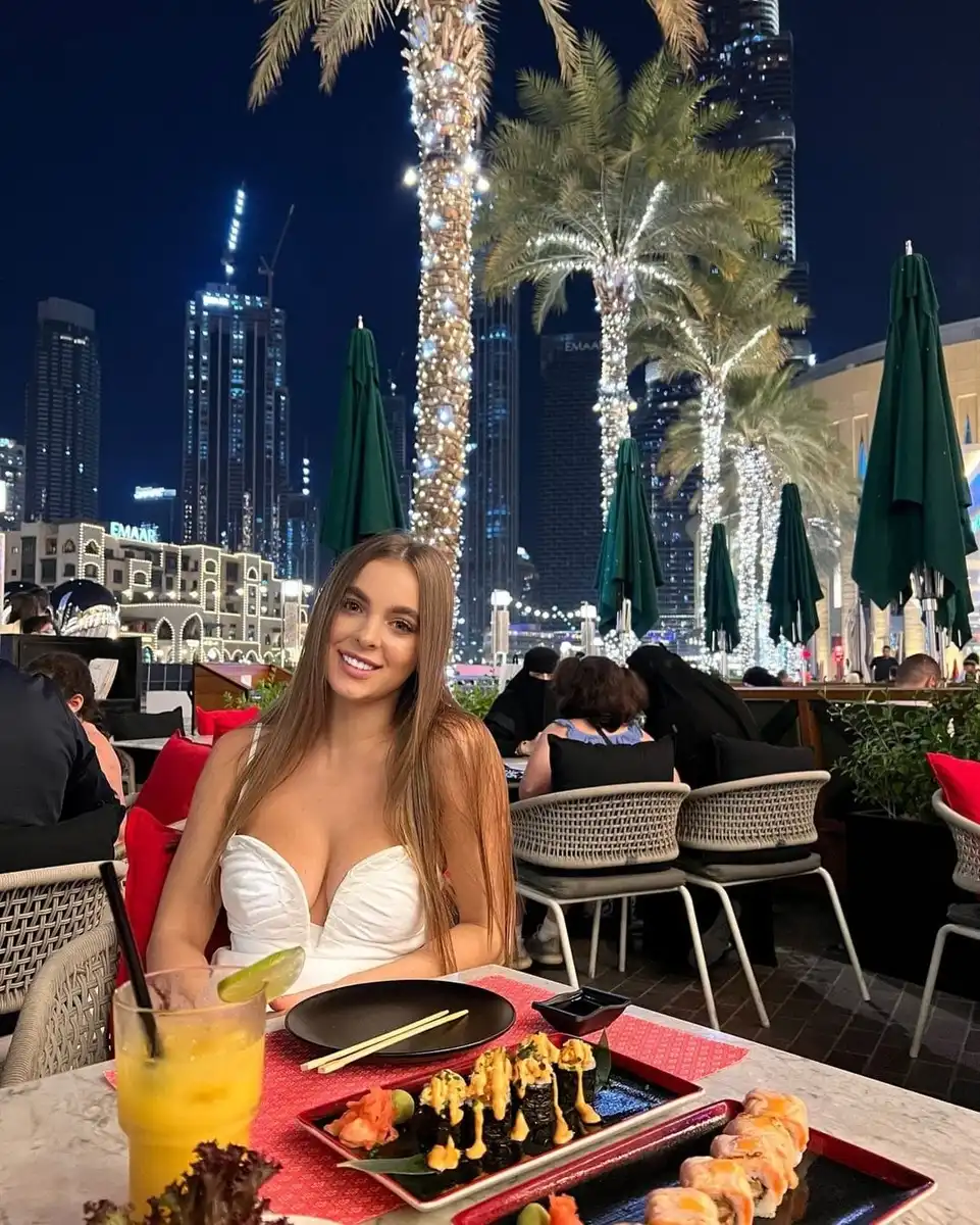 Janette escort in Moscow