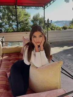 Jasmine escort in Moscow