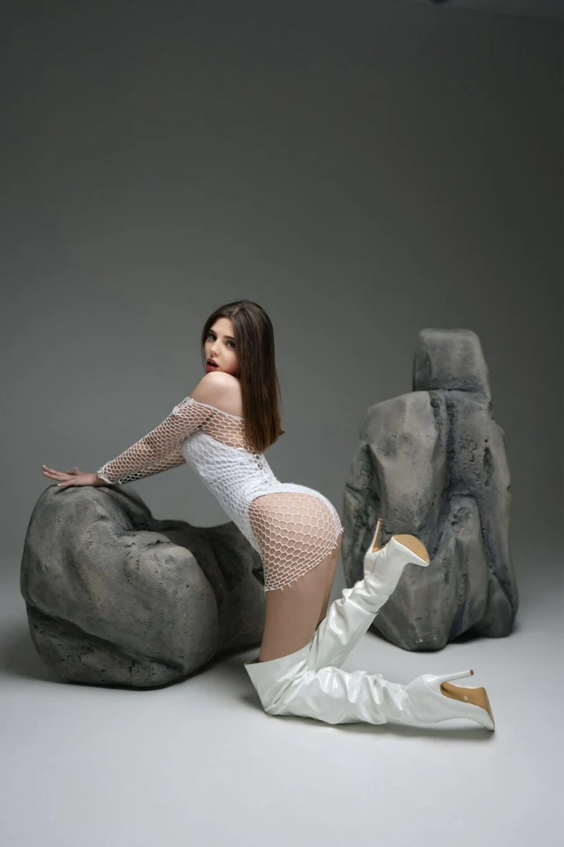 Jocelyn escort in Moscow