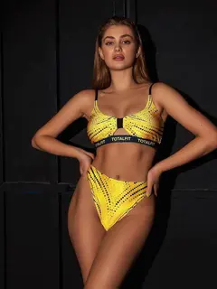 Juliet escort in Moscow