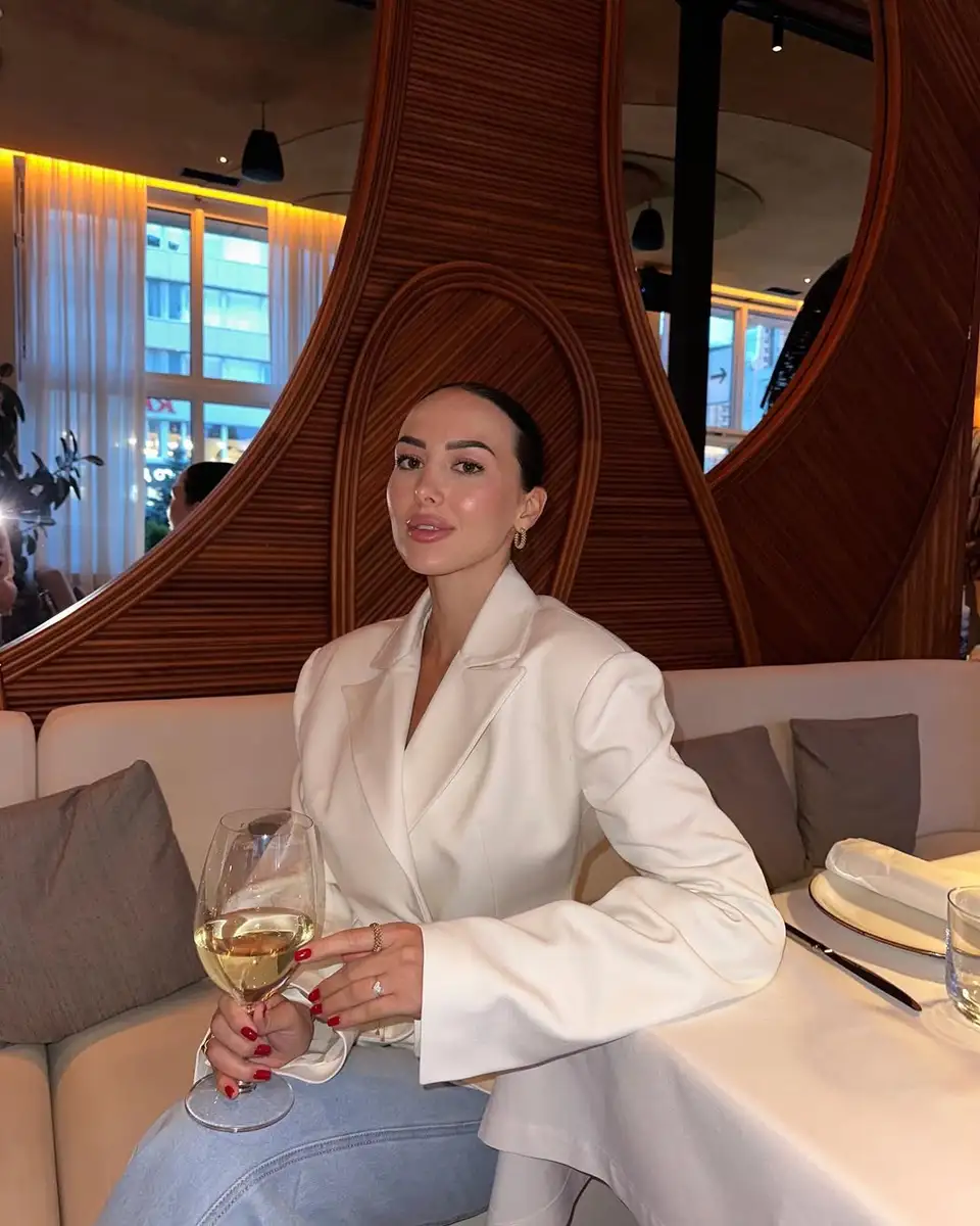 Juliette escort in Moscow