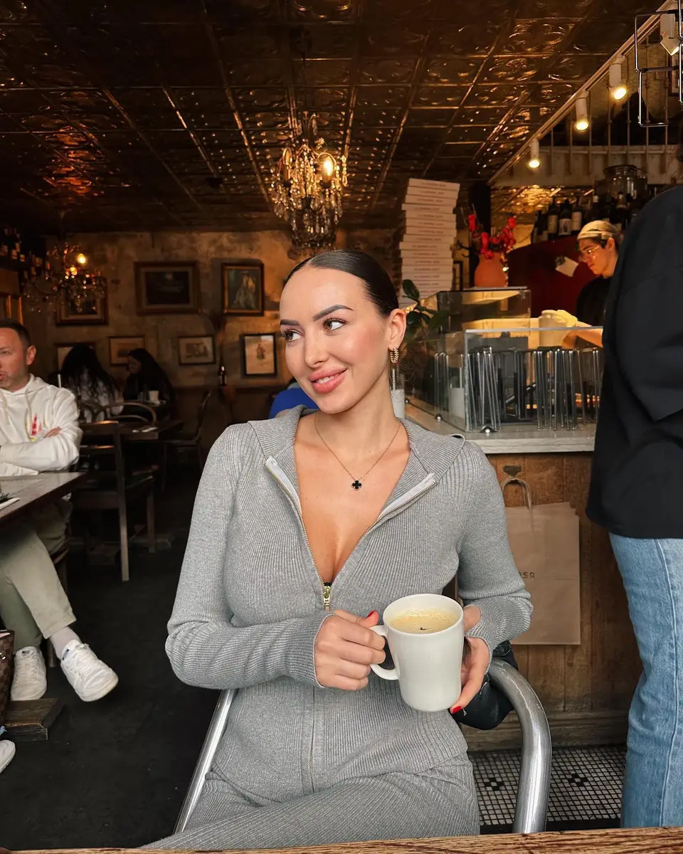 Juliette escort in Moscow