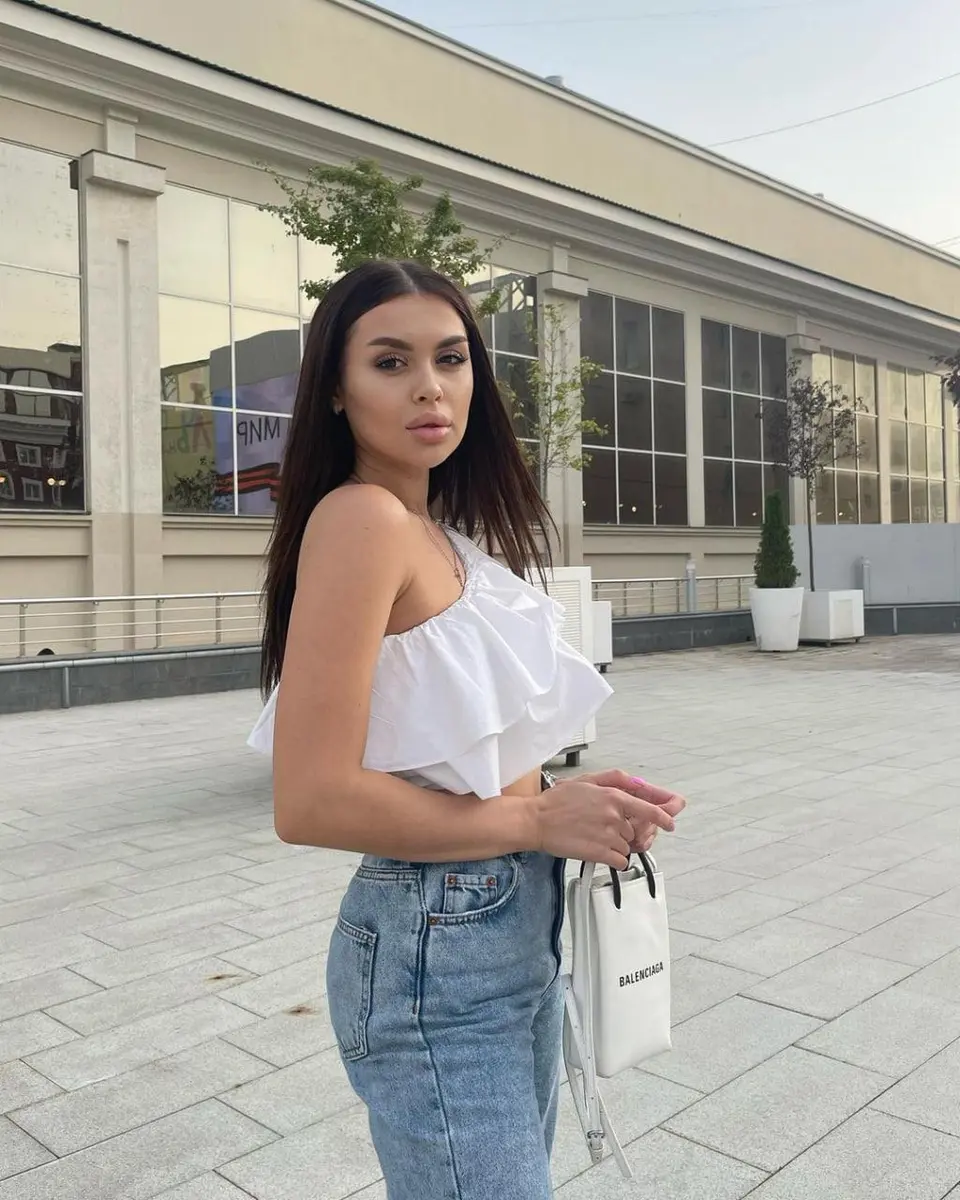 Kayla escort in Moscow