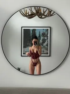 Keira escort in Moscow