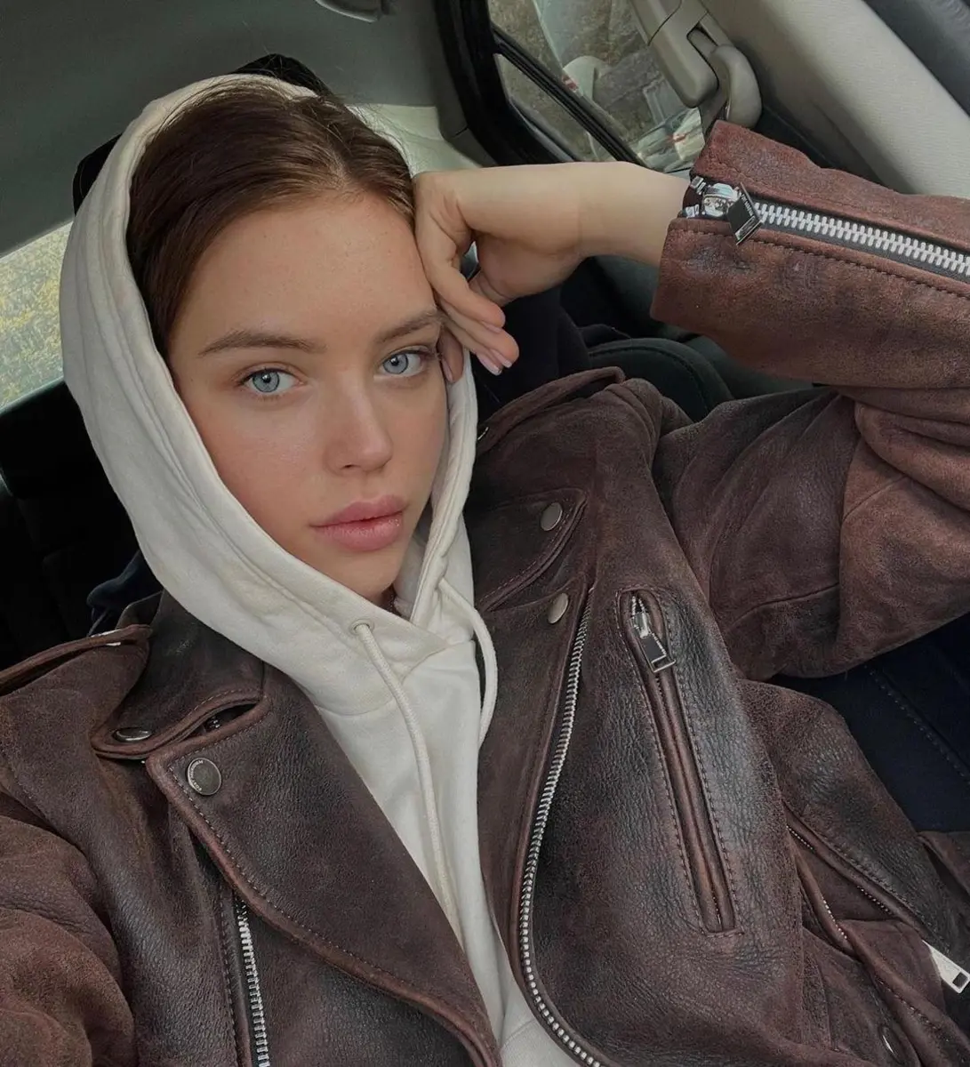 Kiera escort in Moscow