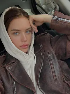 Kiera escort in Moscow