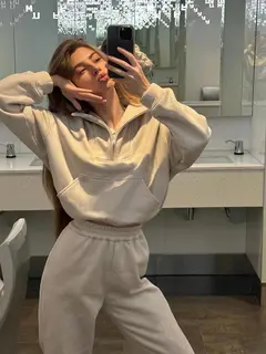 Leila escort in Moscow