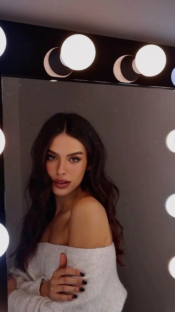 Mariana escort in Moscow