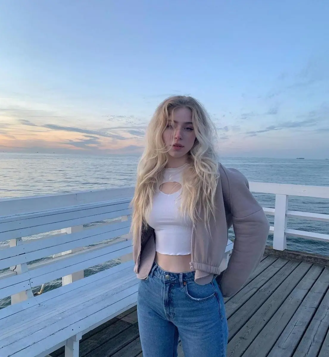 Mia escort in Moscow