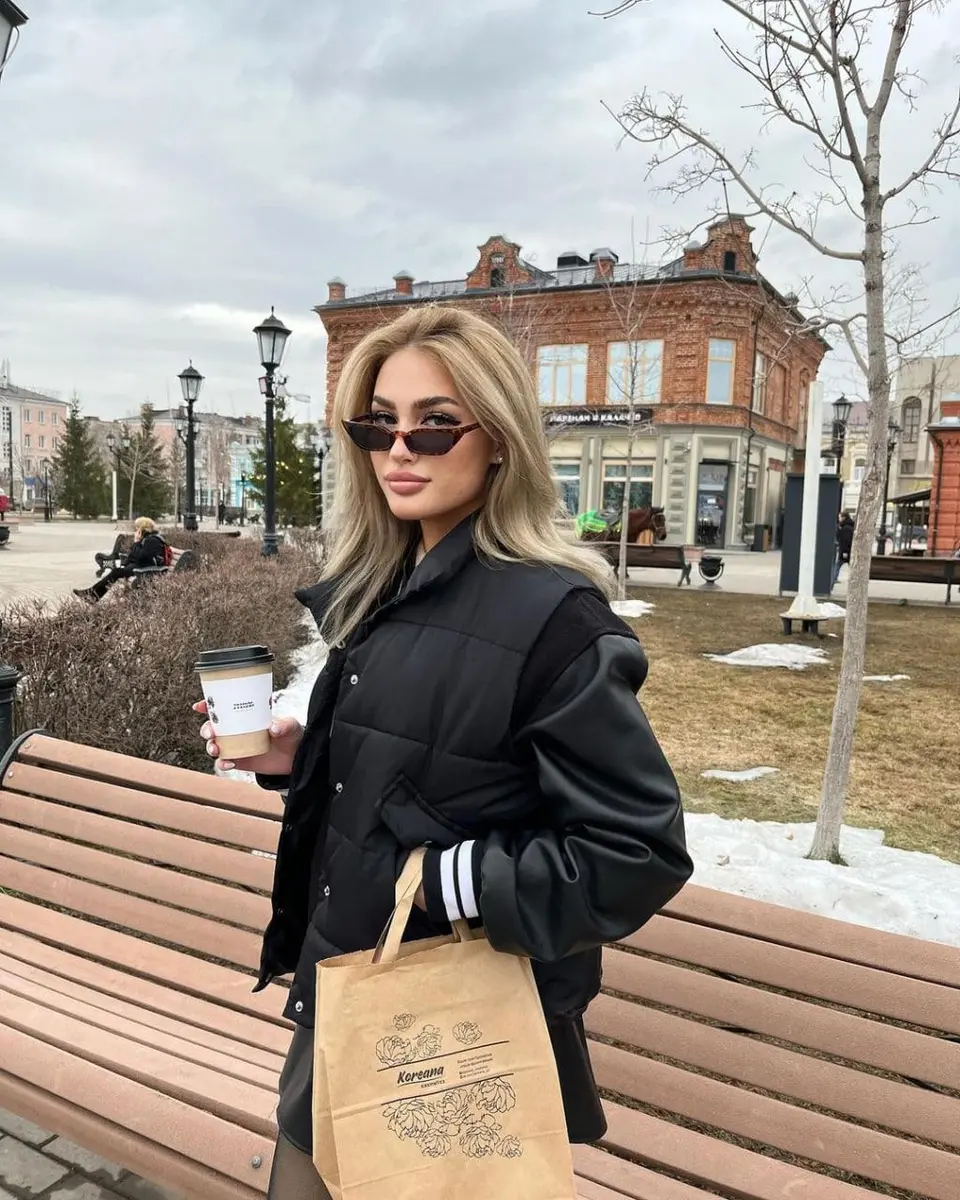 Mila escort in Moscow