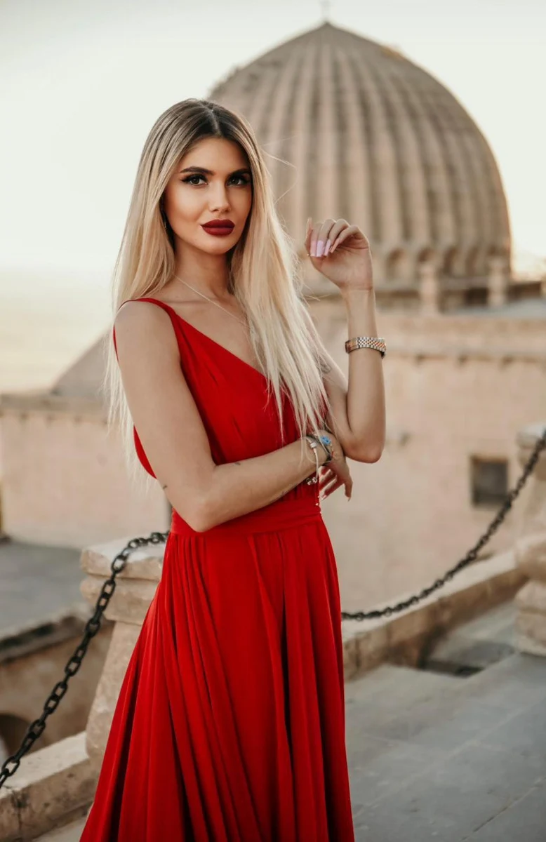 Olivia escort in Moscow