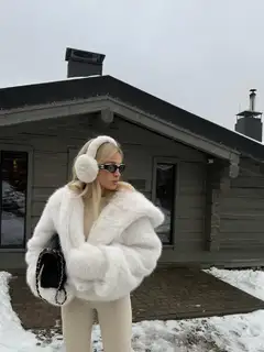 Olivia escort in Moscow