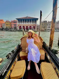 Penelope escort in Moscow