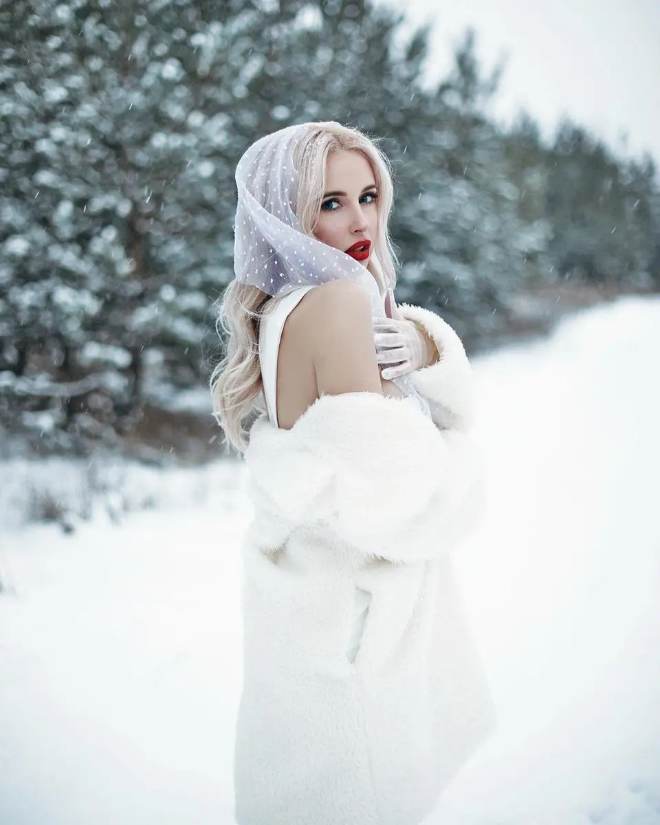 Raina escort in Moscow