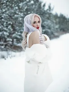 Raina escort in Moscow