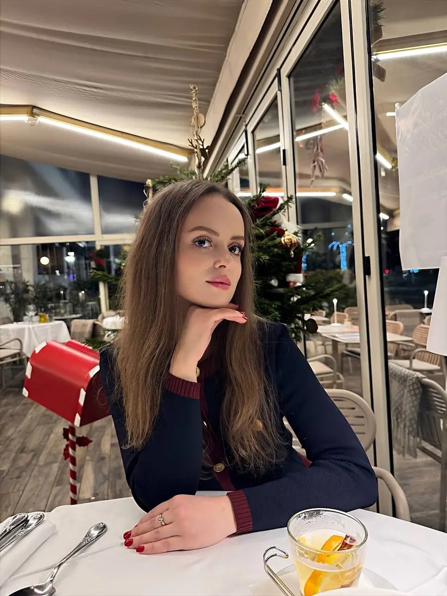 Riley escort in Moscow