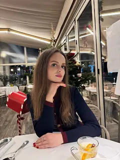 Riley escort in Moscow