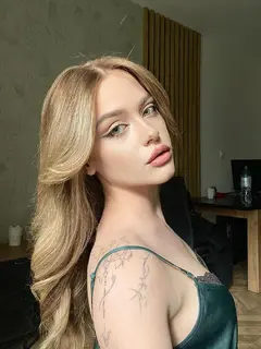 Rowan escort in Moscow