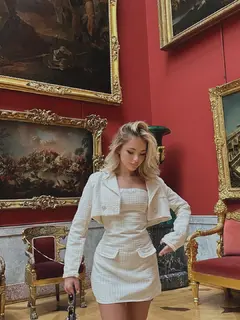 Roxanne escort in Moscow