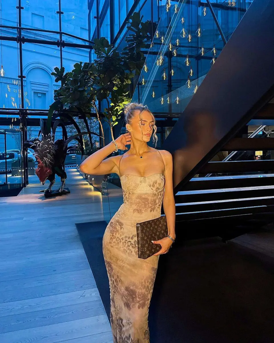 Sasha escort in Moscow