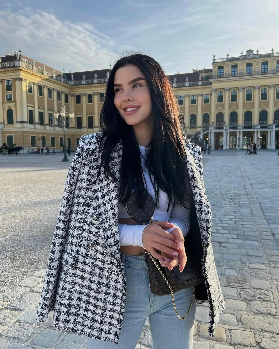 Tabitha escort in Dubai