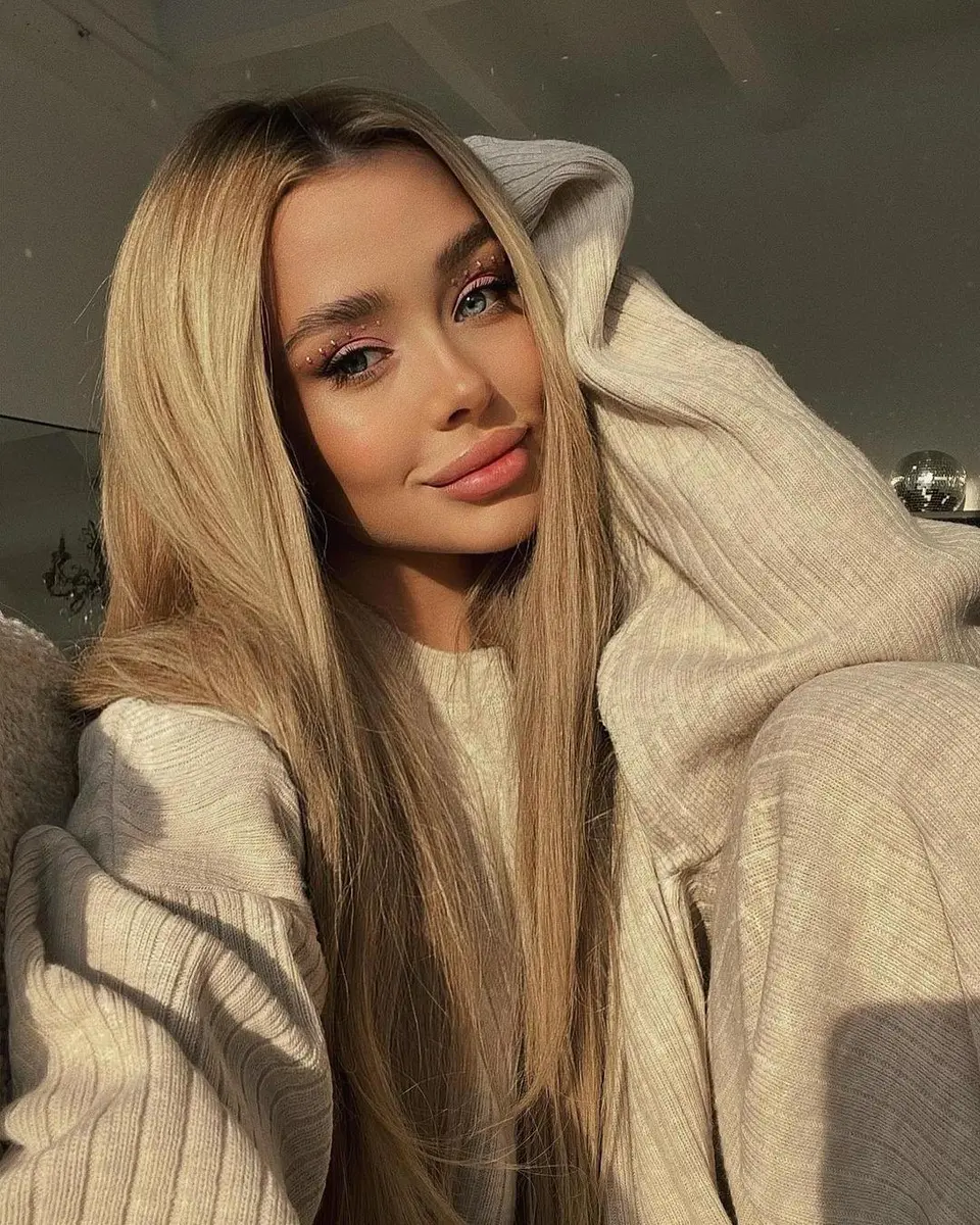 Tegan escort in Moscow