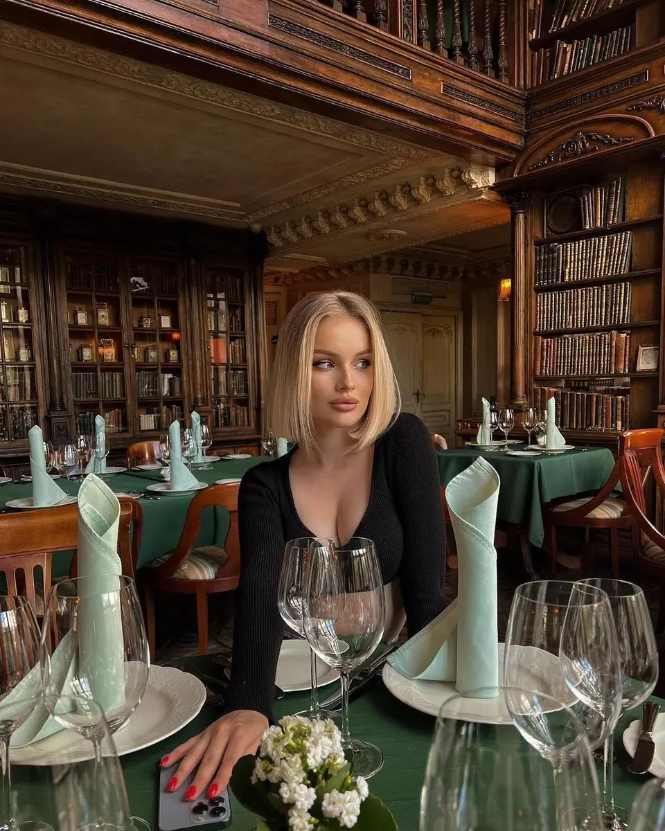 Tiffany escort in Dubai