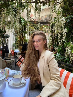 Valentina escort in Moscow